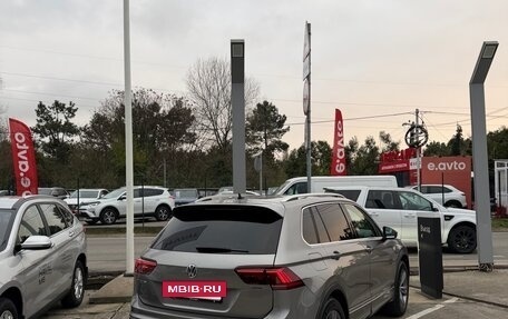 Volkswagen Tiguan II, 2019 год, 2 850 000 рублей, 4 фотография