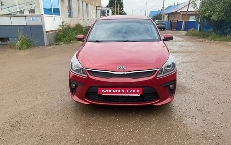 KIA Rio IV, 2018 год, 1 300 000 рублей, 3 фотография