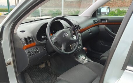 Toyota Avensis III рестайлинг, 2007 год, 795 000 рублей, 14 фотография