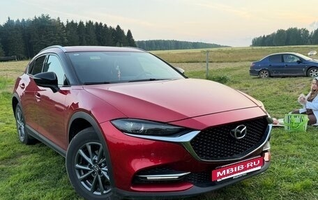 Mazda CX-4, 2023 год, 2 430 000 рублей, 7 фотография