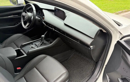 Mazda 3, 2023 год, 1 490 123 рублей, 12 фотография