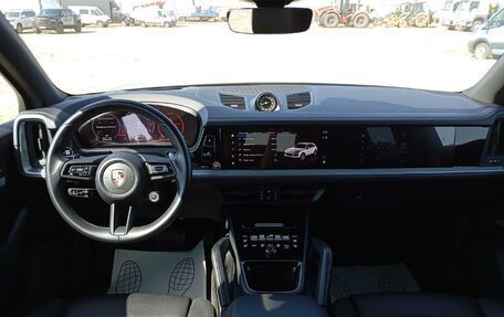 Porsche Cayenne III, 2023 год, 14 600 000 рублей, 5 фотография