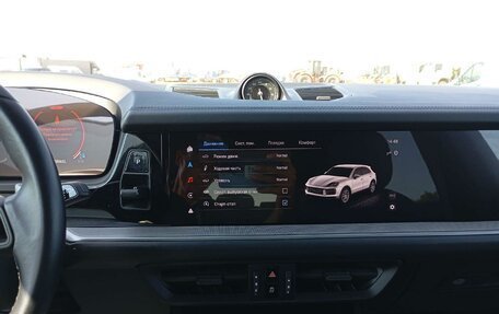 Porsche Cayenne III, 2023 год, 14 600 000 рублей, 12 фотография