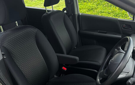 Honda Freed I, 2015 год, 800 000 рублей, 14 фотография