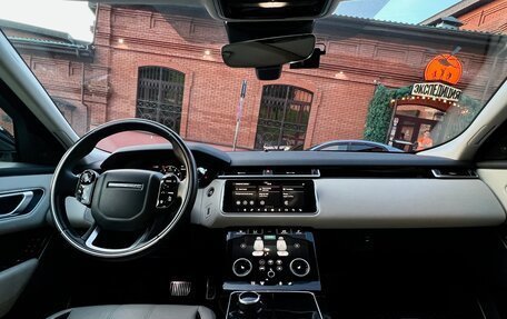 Land Rover Range Rover Velar I, 2017 год, 4 490 000 рублей, 9 фотография