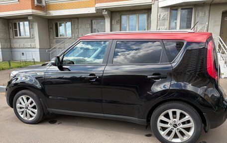 KIA Soul II рестайлинг, 2017 год, 1 500 000 рублей, 9 фотография