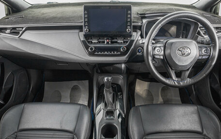 Toyota Corolla, 2019 год, 1 799 000 рублей, 9 фотография