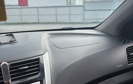 Hyundai Solaris II рестайлинг, 2012 год, 410 000 рублей, 11 фотография