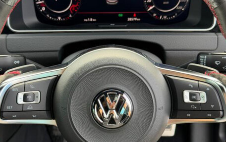 Volkswagen Golf VII, 2017 год, 1 290 000 рублей, 10 фотография