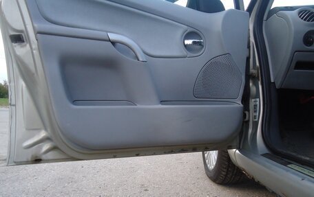 Citroen C3 II, 2004 год, 240 000 рублей, 16 фотография