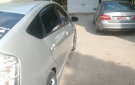 Toyota Prius, 2007 год, 1 100 000 рублей, 3 фотография