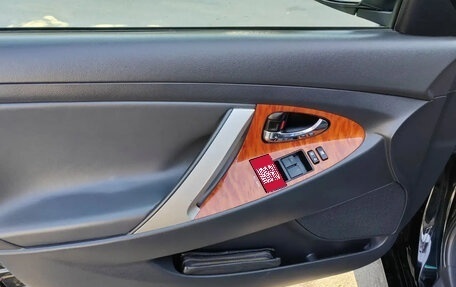 Toyota Camry, 2011 год, 1 650 000 рублей, 14 фотография