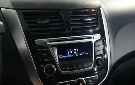 Hyundai Solaris II рестайлинг, 2014 год, 879 000 рублей, 12 фотография