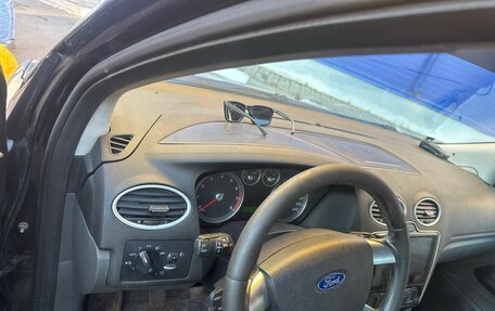 Ford Focus II рестайлинг, 2006 год, 250 000 рублей, 4 фотография