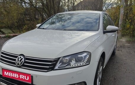 Volkswagen Passat B7, 2011 год, 700 000 рублей, 1 фотография