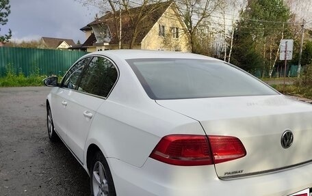 Volkswagen Passat B7, 2011 год, 700 000 рублей, 3 фотография