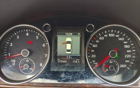 Volkswagen Passat B7, 2011 год, 700 000 рублей, 13 фотография
