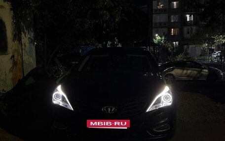 Hyundai Grandeur, 2012 год, 1 750 000 рублей, 17 фотография