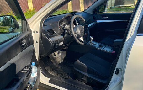 Subaru Outback IV рестайлинг, 2011 год, 1 350 000 рублей, 9 фотография