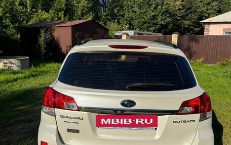 Subaru Outback IV рестайлинг, 2011 год, 1 350 000 рублей, 3 фотография