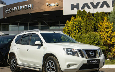Nissan Terrano III, 2015 год, 918 000 рублей, 2 фотография