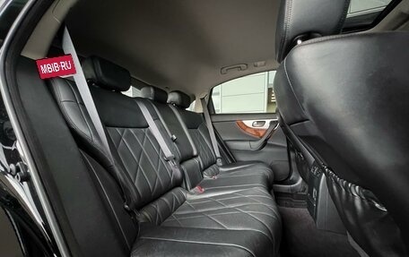 Infiniti FX II, 2012 год, 2 250 000 рублей, 27 фотография