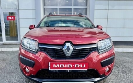 Renault Sandero II рестайлинг, 2015 год, 960 000 рублей, 2 фотография