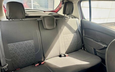 Renault Sandero II рестайлинг, 2015 год, 960 000 рублей, 17 фотография