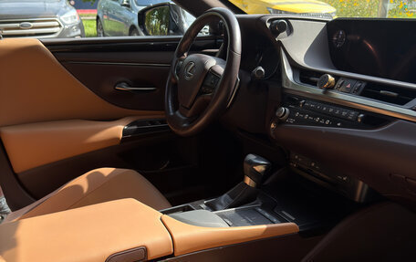 Lexus ES VII, 2021 год, 4 500 000 рублей, 8 фотография