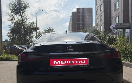 Lexus ES VII, 2021 год, 4 500 000 рублей, 17 фотография
