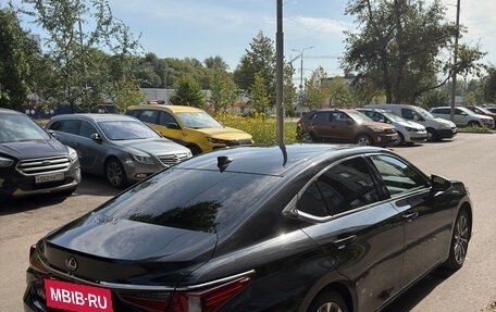 Lexus ES VII, 2021 год, 4 500 000 рублей, 18 фотография