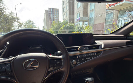 Lexus ES VII, 2021 год, 4 500 000 рублей, 27 фотография