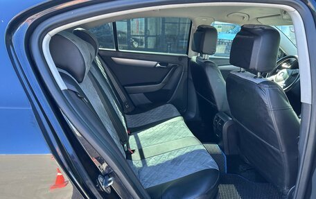 Volkswagen Passat B7, 2011 год, 1 066 000 рублей, 8 фотография