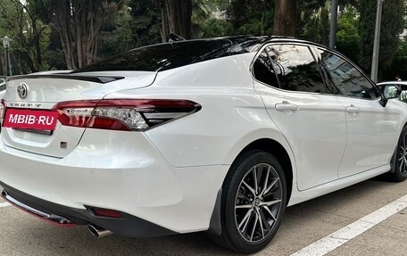 Toyota Camry, 2022 год, 3 799 000 рублей, 3 фотография