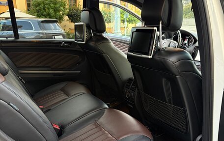 Mercedes-Benz GL-Класс, 2011 год, 1 600 000 рублей, 9 фотография