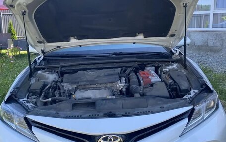 Toyota Camry, 2019 год, 1 540 000 рублей, 8 фотография