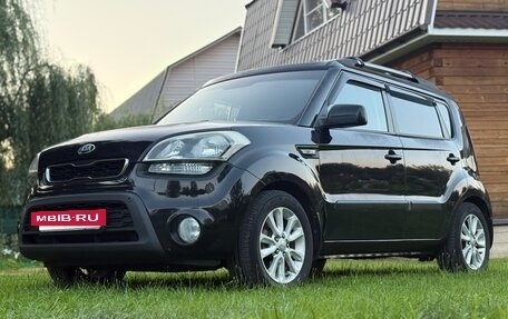 KIA Soul I рестайлинг, 2013 год, 930 000 рублей, 4 фотография