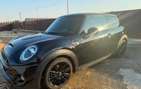 MINI Hatch, 2016 год, 2 600 000 рублей, 1 фотография