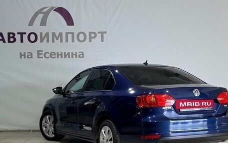 Volkswagen Jetta VI, 2012 год, 890 000 рублей, 4 фотография