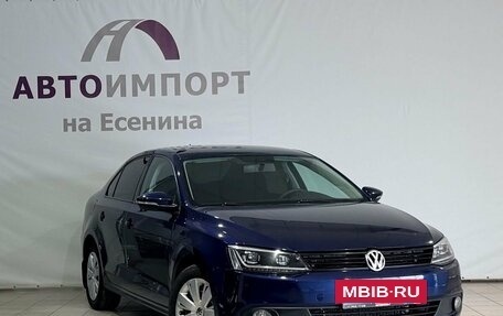 Volkswagen Jetta VI, 2012 год, 890 000 рублей, 3 фотография
