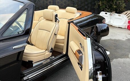 Rolls-Royce Phantom VII рестайлинг, 2015 год, 50 000 000 рублей, 4 фотография