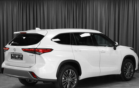 Toyota Highlander, 2026 год, 5 349 000 рублей, 4 фотография