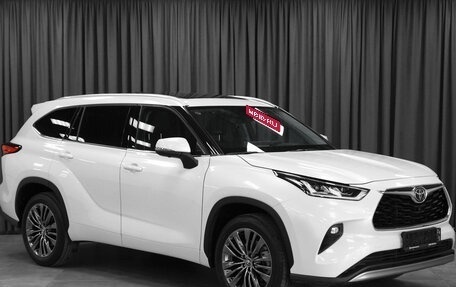 Toyota Highlander, 2026 год, 5 349 000 рублей, 2 фотография