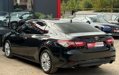 Toyota Camry, 2020 год, 2 450 000 рублей, 6 фотография