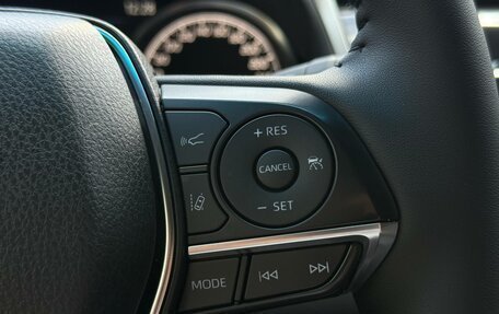 Toyota Camry, 2020 год, 2 450 000 рублей, 17 фотография