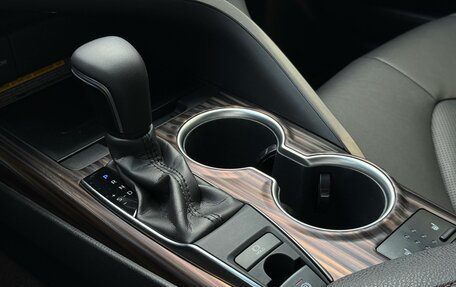 Toyota Camry, 2020 год, 2 450 000 рублей, 26 фотография