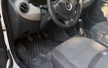 Renault Logan I, 2012 год, 400 000 рублей, 7 фотография