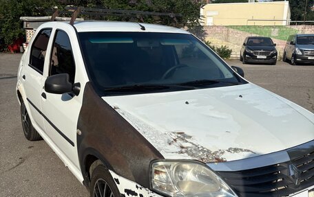 Renault Logan I, 2012 год, 400 000 рублей, 3 фотография