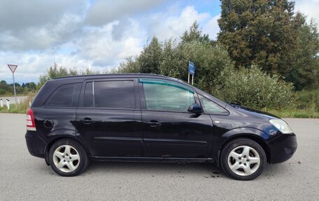 Opel Zafira B, 2008 год, 600 000 рублей, 2 фотография