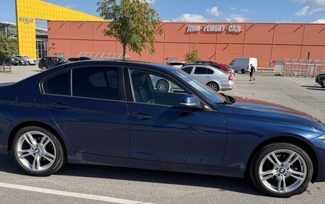 BMW 3 серия, 2017 год, 2 090 000 рублей, 2 фотография